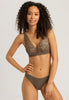 HANRO_232_W_Selma_SoftCupBra_070989_071775_040.jpg