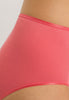 HANRO_241_W_CottonSeamless_MaxiBriefs_071625_072309_090.jpg