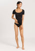 HANRO_241_W_Ultralight_SSLVShirt_071827_070019_060.jpg