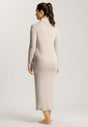 HANRO_242_W_Agatha_LSLVNightdress130cm_074864_072801_045.jpeg