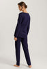 HANRO_242_W_AnneNW_LSLVPajama_074894_072621_045.jpeg