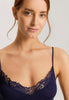 HANRO_242_W_Anne_SpaghettiTop_070931_072621_090.jpeg