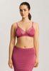 HANRO_242_W_Eva_SoftCupBra_070916_072414_040.jpeg