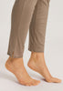HANRO_242_W_GrandCentral_LongPants_077409_072847_091.jpeg