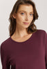 HANRO_242_W_LoungyNights_LSLVShirt_076491_072483_090.jpeg