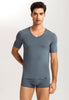 HANRO_251_M_NaturalFunction_SSLVShirtVNeck_073185_072584_040.jpg