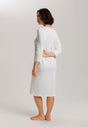HANRO_251_W_Anouk_34SLVNightdress110cm_074809_070102_045.jpg