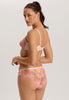 HANRO_251_W_Gale_SoftCupBra_070867_072111_045.jpg
