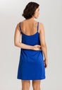 HANRO_251_W_Juliet_SpaghettiDress90cm_077747_071584_045.jpg