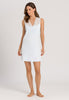 HANRO_251_W_MomentsNW_SleevelessNightdress90cm_079657_072507_060.jpg