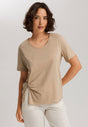HANRO_251_W_NaturalShirt_SSLVShirt_078402_072846_040.jpg