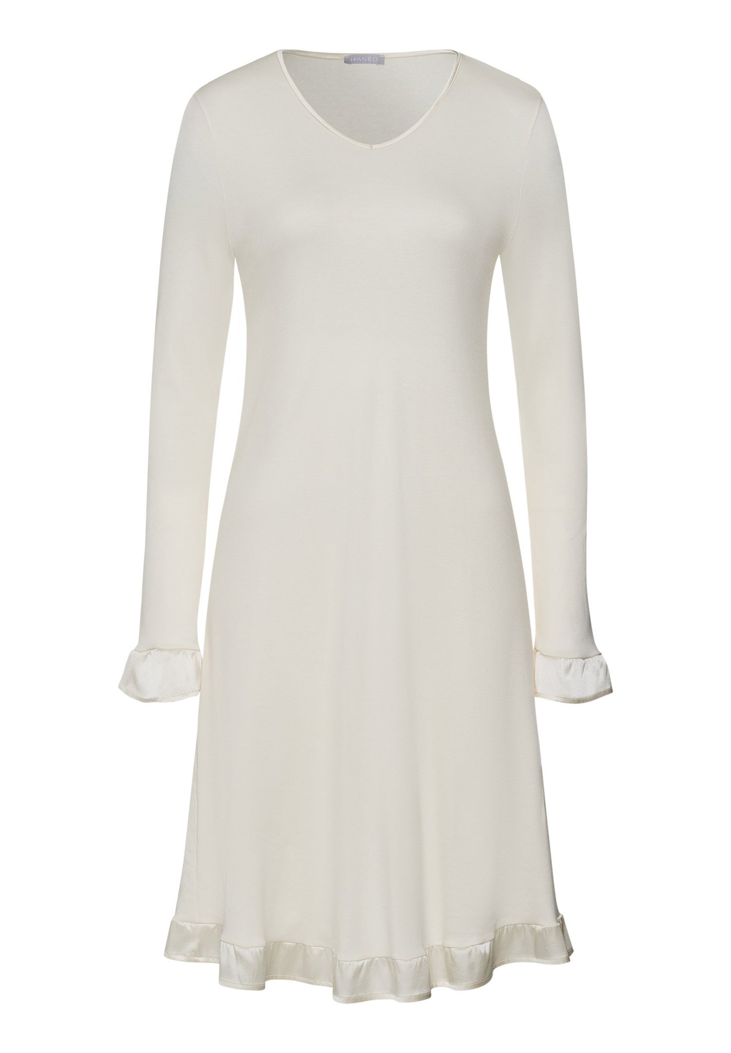 HANRO_252_W_Claire_LSLVNightdress100cm_074768_072123_010.jpg