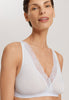 HANRO_252_W_CottonDelight_SoftCupBra_071838_072512_090.jpg