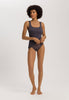HANRO_252_W_CottonSeamless_TankTop_071604_072183_060.jpg