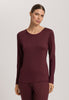 HANRO_252_W_GrandCentral_LSLVShirt_077381_072421_040.jpg