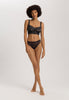 HANRO_252_W_Holly_Bralette_070825_070019_060.jpg