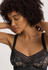HANRO_252_W_Holly_Bralette_070825_070019_090.jpg
