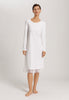 HANRO_252_W_KaleaNW_LSLVNightdress110cm_074786_070102_040.jpg