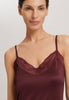 HANRO_252_W_Lilith_Negligee90cm_070838_072421_090.jpg