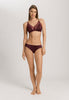 HANRO_252_W_Lilith_SoftCupBra_070835_072421_060.jpg