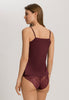 HANRO_252_W_Lilith_SpaghettiTop_070837_072421_045.jpg