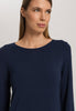 HANRO_252_W_NaturalElegance_LSLVNightdress100cm_074831_071610_090.jpg