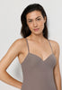 HANRO_261_W_Allure_PaddedBraCamisole_071462_073083_090.jpeg