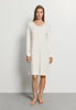 HANRO_261_W_Anilla_LSLVNightdress100cm_074822_072123_040.jpeg