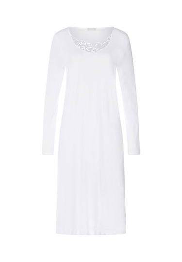 HANRO_261_W_BelenNW_LSLVNightdress110cm_074747_070101_010.jpeg