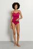 HANRO_261_W_CottonSeamless_MidiBriefs_071626_072465_060.jpeg