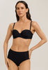 HANRO_B_W_Allure_PaddedBandeauBra_071732_070199_040.jpg