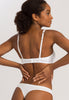 HANRO_B_W_CottonSensation_SoftCupBra_071387_070101_045.jpg