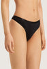 HANRO_B_W_CottonSensation_Thong_071402_070019_040.jpg