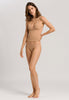 HANRO_B_W_InvisibleCotton_BrazilianPanty_071226_071272_060.jpg