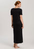 HANRO_B_W_MomentsNW_SSLVNightdress130cm_077933_070019_045.jpg