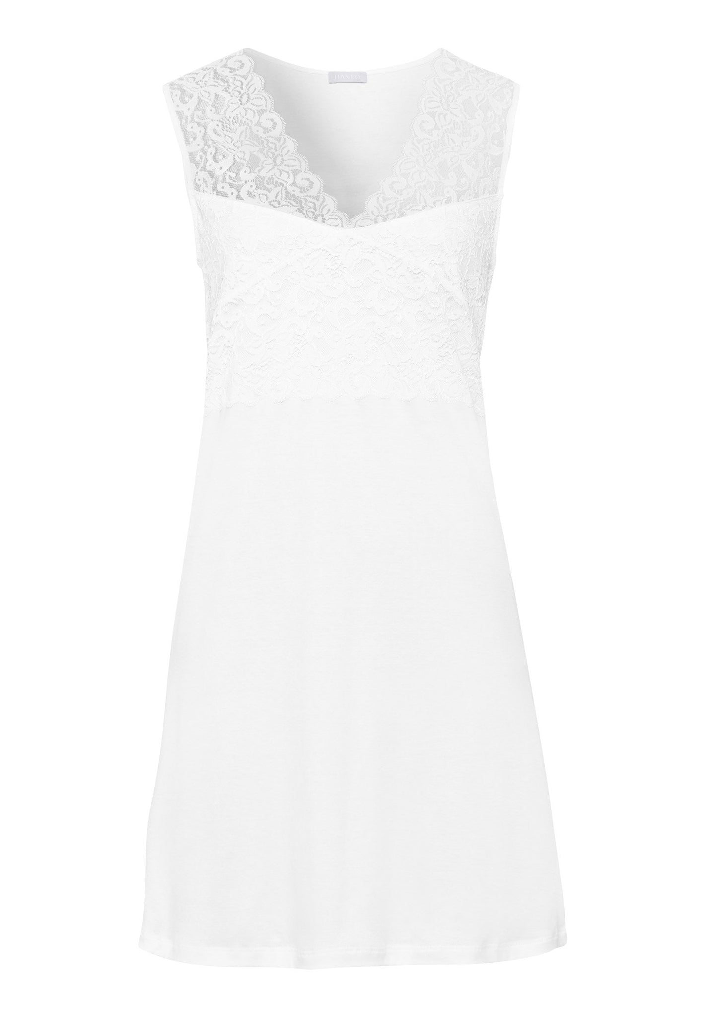 HANRO_B_W_MomentsNW_SleevelessNightdress_077929_070101_010.jpg