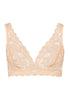 HANRO_B_W_Moments_SoftCupBra_071465_070274_010.jpg