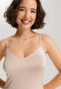 HANRO_B_W_SatinDeluxe_Bodydress110cm_071078_070858_090.jpg