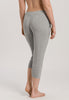 HANRO_B_W_Yoga_34Pants_078389_071148_045.jpg